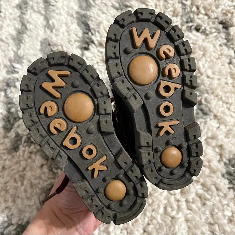 \Weebok\ by Reebok Baby Dress Shoes